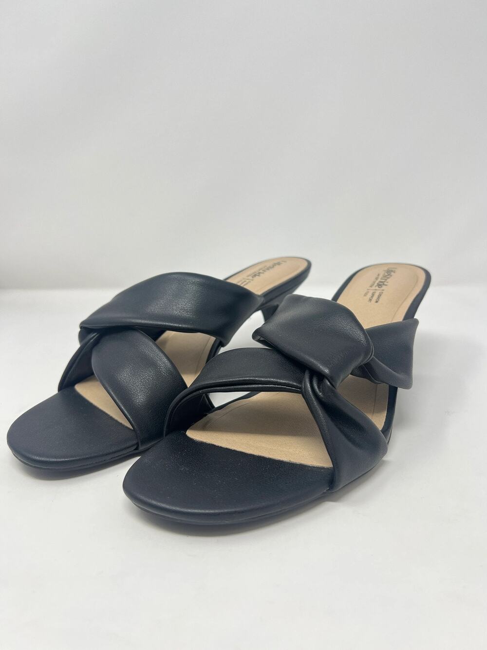 LifeStride Women's 11W Nori Slide Kitten Heel Black Sandals